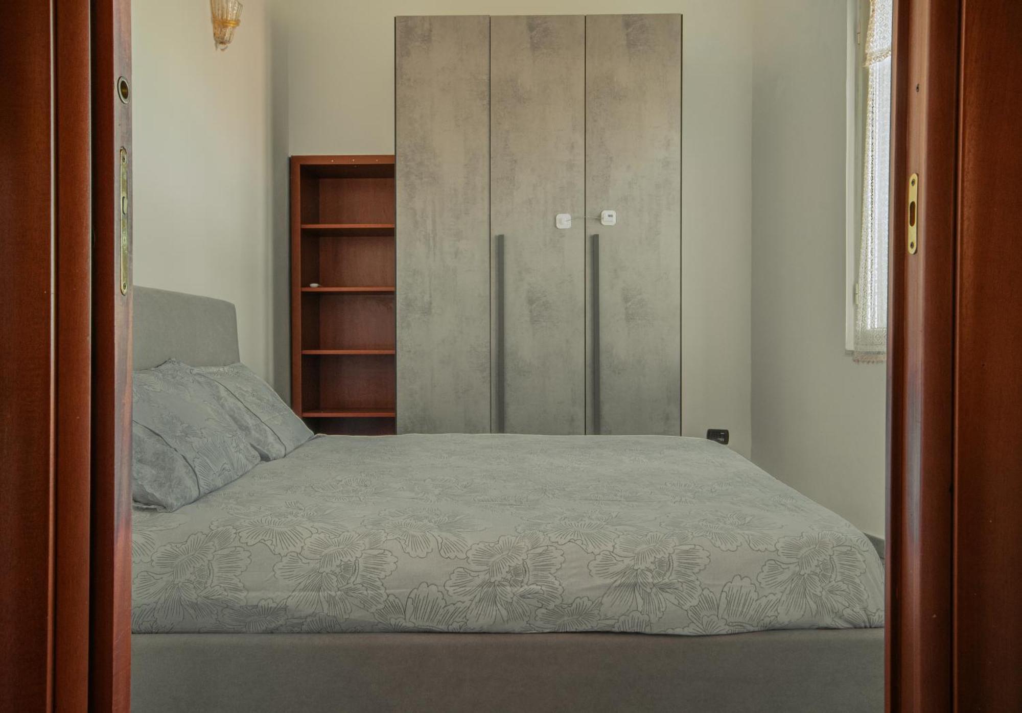 Panoramic - Demi House Apartment Napoli Bagian luar foto